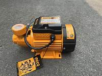 Máy bơm nước đẩy cao Ingco VPM3708 370W