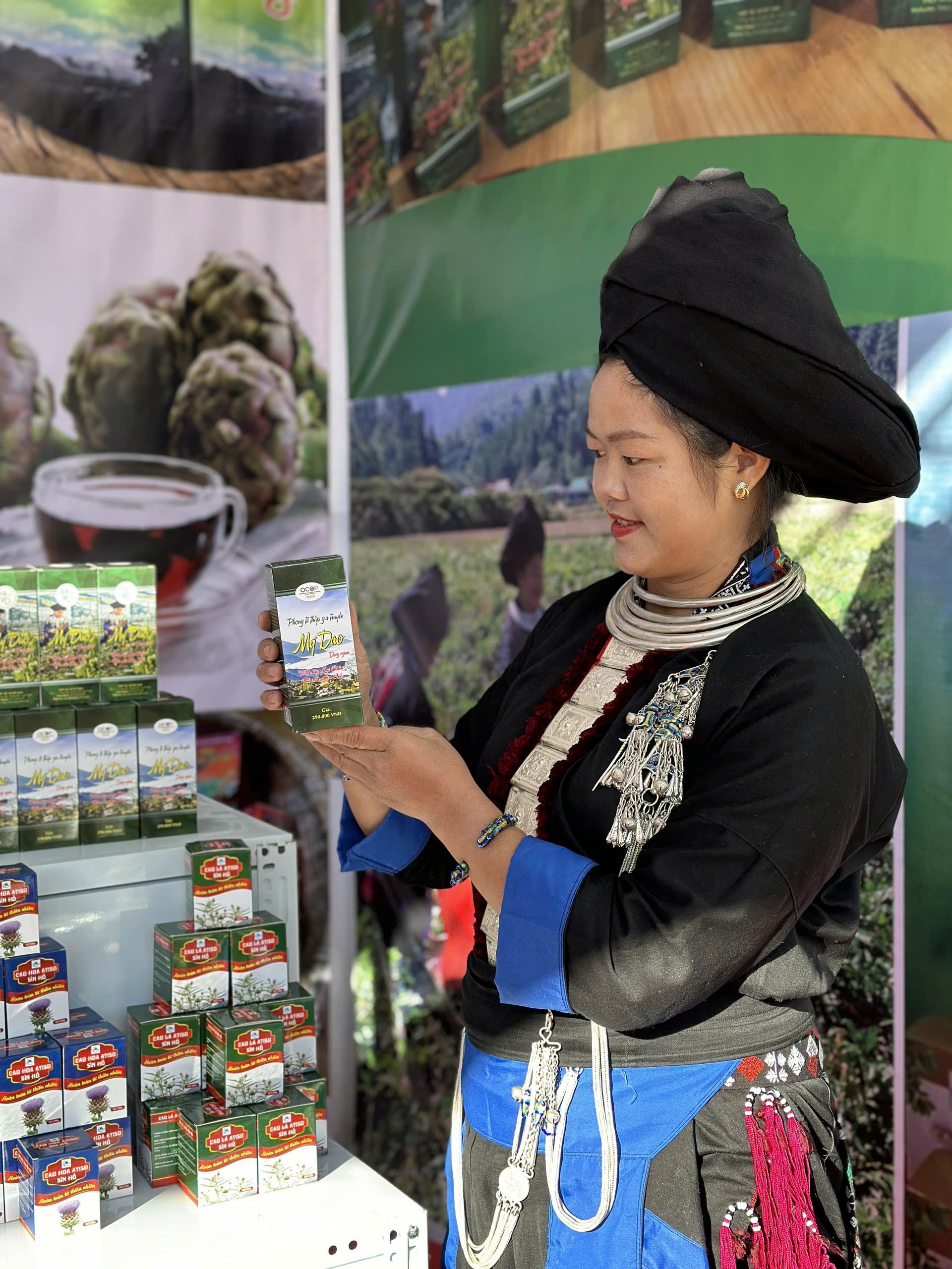Phong tê thấp gia truyền